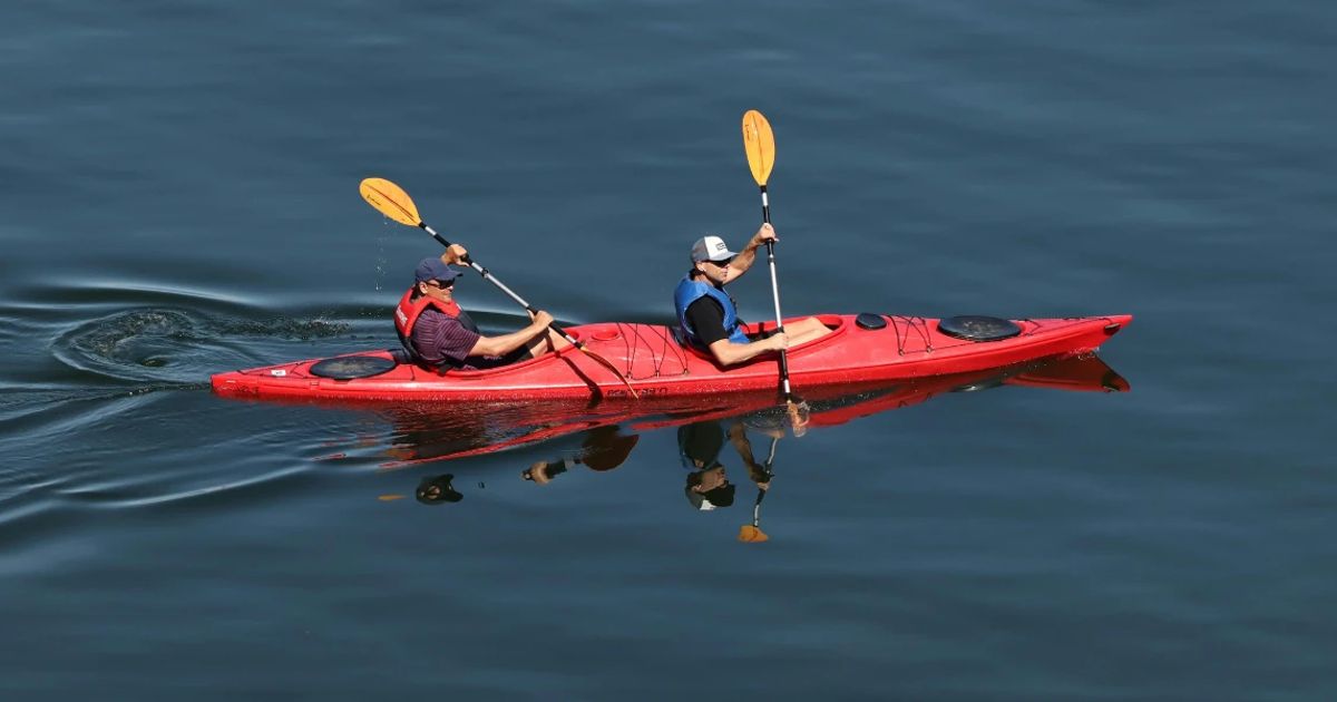 Kayaking4-0b97128c-72e5-42fb-