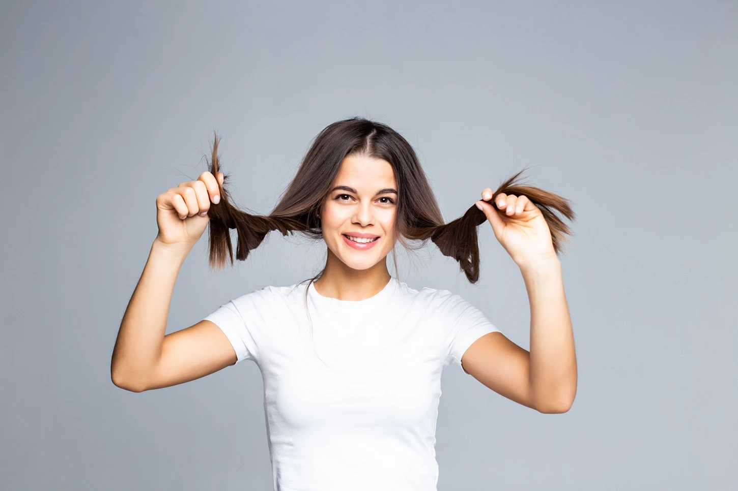 11 Top Hair Growth Vitamins for Women's Health